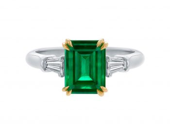 Top 10 of the best colored stone engagement rings