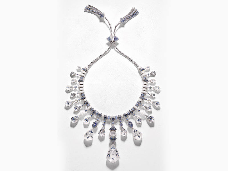 Boucheron JODHPUR The Maison’s first entirely reversible necklace, the Jodhpur necklace is a contemporary rendering of the Indian city’s play of white and blue light