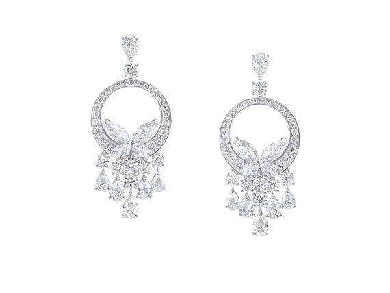 Graff Classic Butterfly earrings set with diamonds