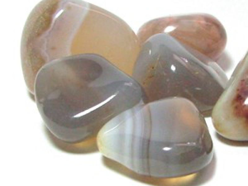 What does an agate look deals like