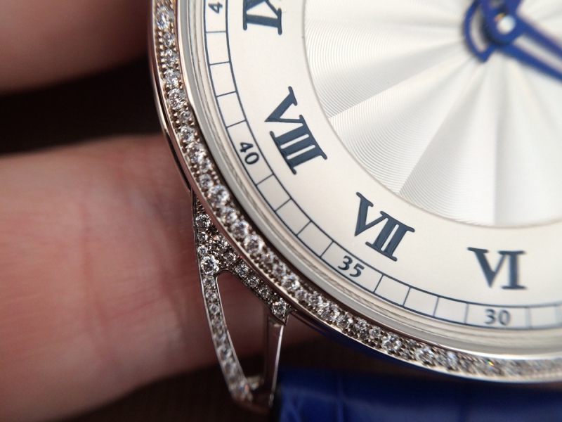 De Bethune DB25 Snow-White with diamonds