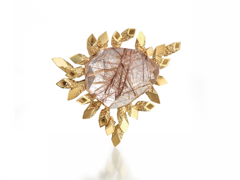 John Donald Brooch JAD_002, 1967, 18ct gold, radiating textured square tubes, rutilated rose quartz. Collection: The Worshipful Company of Goldsmiths