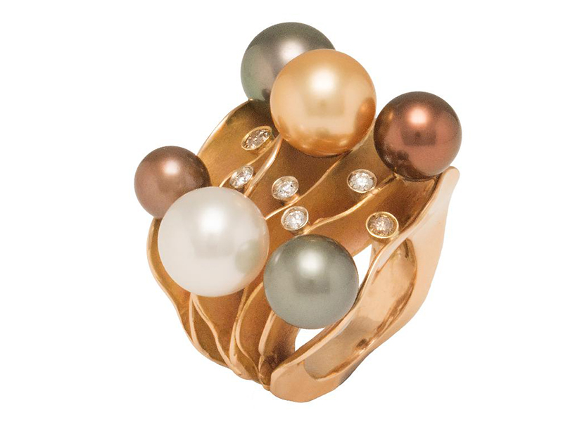 Maurizio Pintaldi Pink gold ring with black, pink and white pearls