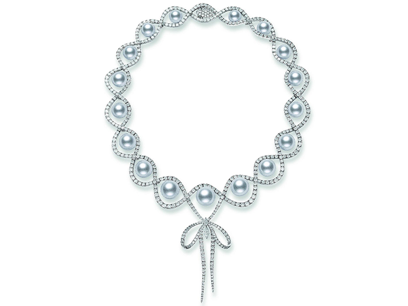 Mikimoto Ribbon Necklace set with diamonds and pearls