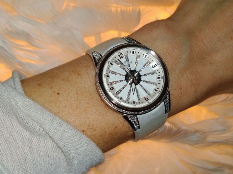 Perrelet XS Turbine in diamonds white watch