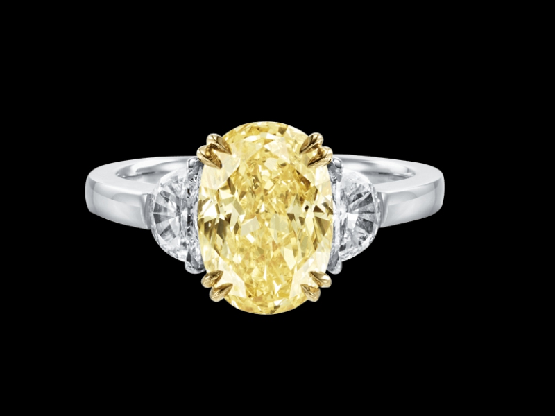 Harry Winston .51 Carat Diamond Solitaire Ring - GIA D VS2