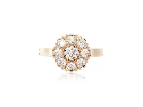 Virginie David Marguerite ring mounted on rose gold with 9 brilliant cut diamonds