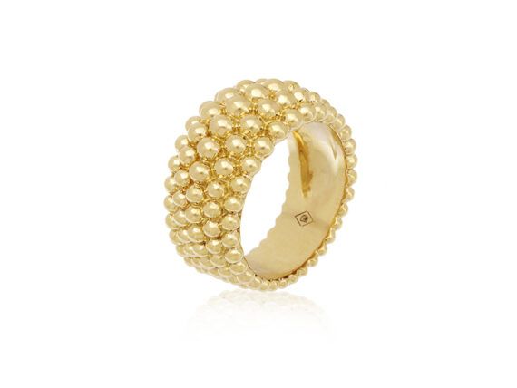 Virginie David Colette ring mounted on yellow gold