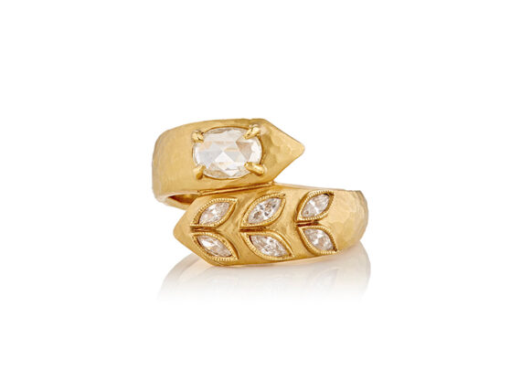 Cathy Waterman Deconstructed garland ring mounted on yellow gold with diamonds