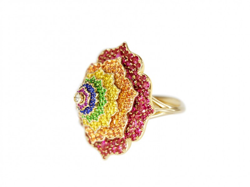Caspita Chakras Tourbillon Ring mounted on yellow gold with rubies, sapphires, tsavorites and amethysts