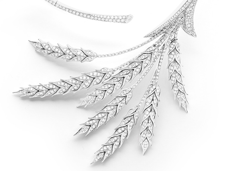 Boucheron Detail of Blé d’été necklace