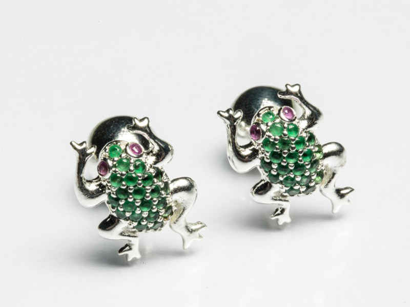 Begüm Khan Silver plated with green gems