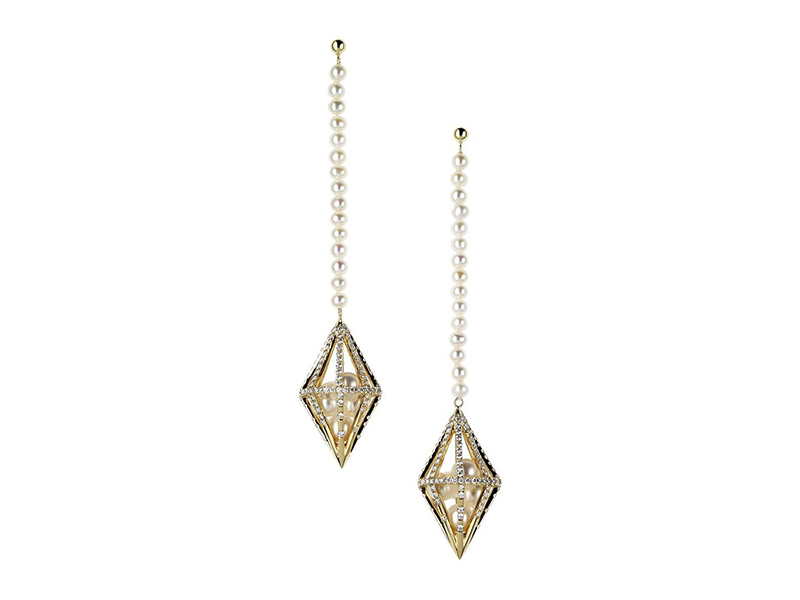 Melanie Georgacopoulos From Couture collection - Couture Losange Dress earrings mounted on 18ct yellow gold with white diamonds and 3-6mm white fresh water pearls