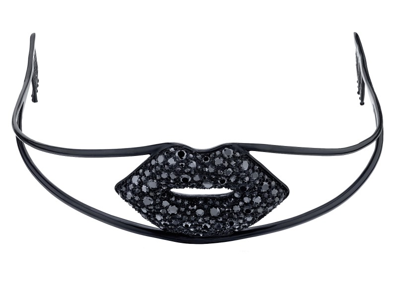 Amber Sakai Black pave lips mounted on dark ruthenium