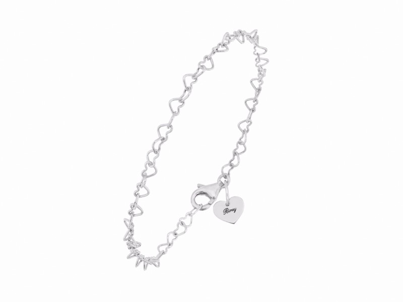 Poiray This bracelet from "Coeur" collection mounted on white gold is available at the Pop Up - CHF 445