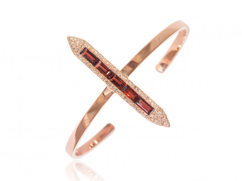 Ralph Masri From Sacred Windows collection - Cuff mounted on rose gold with champagne diamonds and garnets