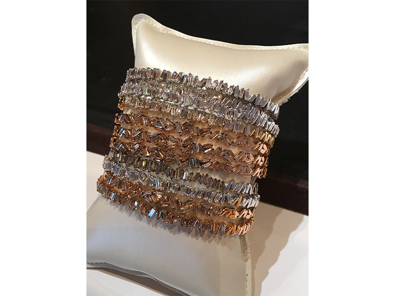 Suzanne Kalan Fireworks Zigzag baguette bangles