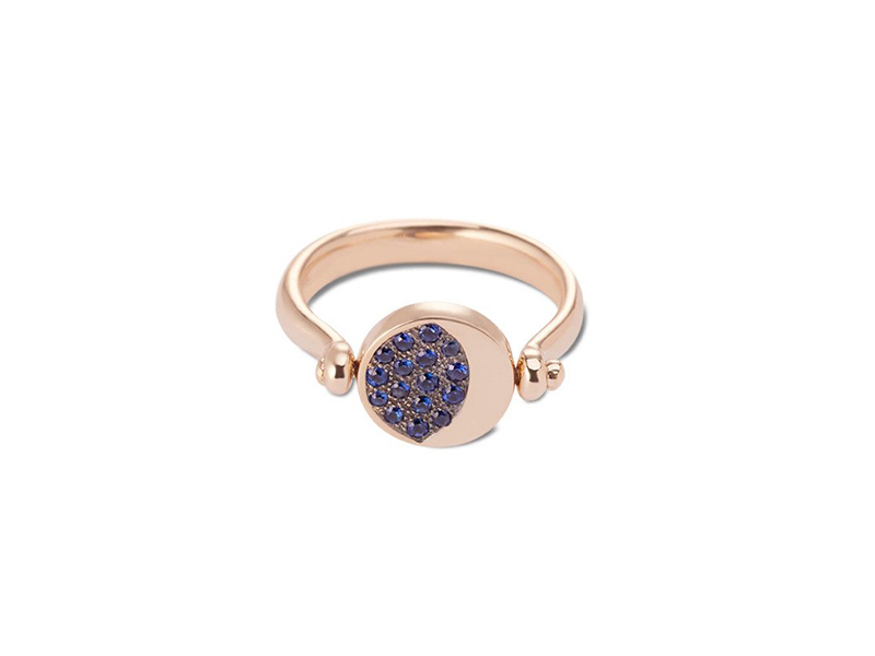 Pamela Love Reversible moon phase ring mounted on yellow gold with pave blue sapphires and black rhodium, USD$ 1'700