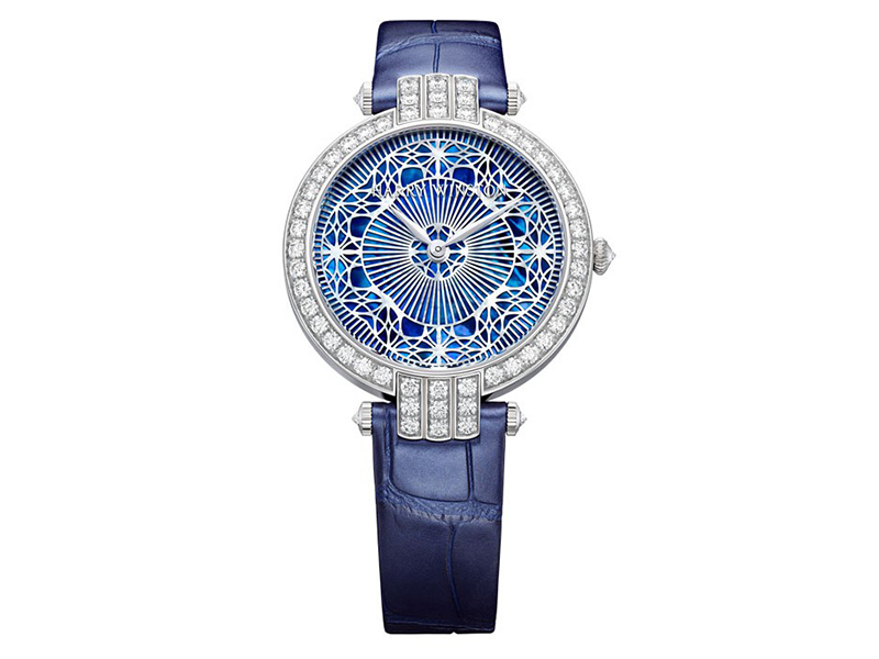 Harry Winston From Premier Pearly Lace collection