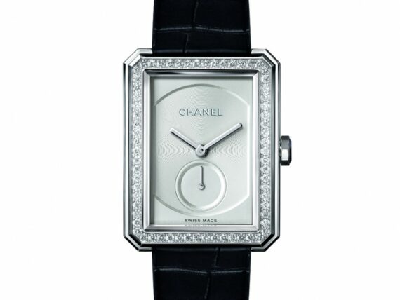 Chanel - Boyfriend watch in white gold serti with petite seconde