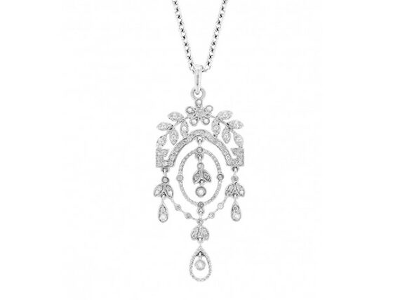 Yvonne Léon Mini Feuilletis necklace mounted on white gold with diamonds