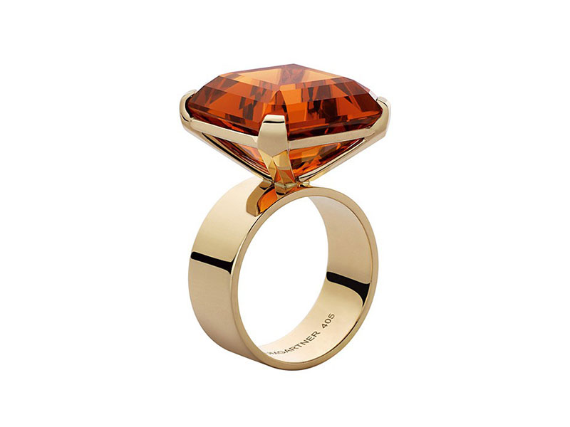 Daniela Baumgartner Evidence Ring set with a Citrine Madère of 25,14 carats