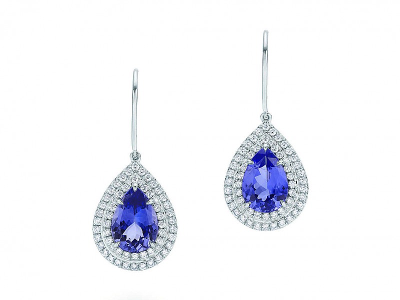 9- Tiffany - Soleste earrings Set in platinum, this pair of earrings is mounted with pear cut tanzanites and two rows of brillant cut diamonds.  ~13'400.- Euros