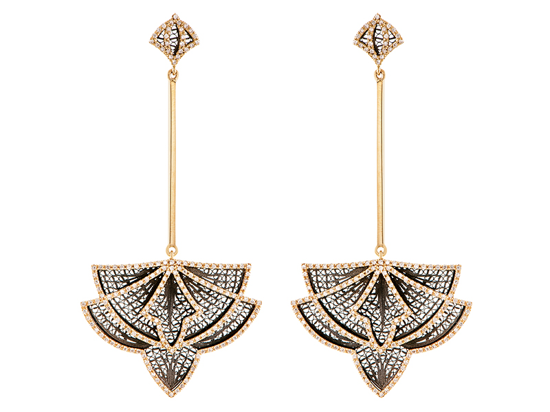 Eleuterio Couture earrings mounted on yellow gold with black ruthenium filigree and 344 diamonds