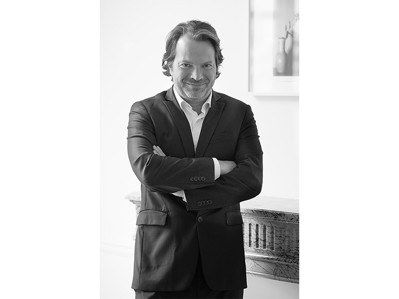 Portrait Benjamin Comar CEO de Repossi