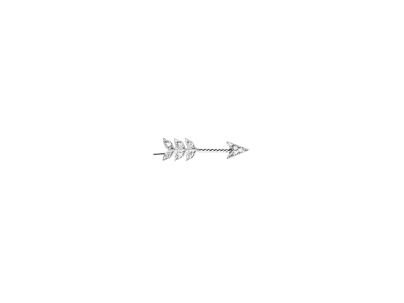 Stone Little big man earring mounted on white gold with diamonds - 610 €