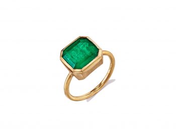 Discover the best emerald rings !