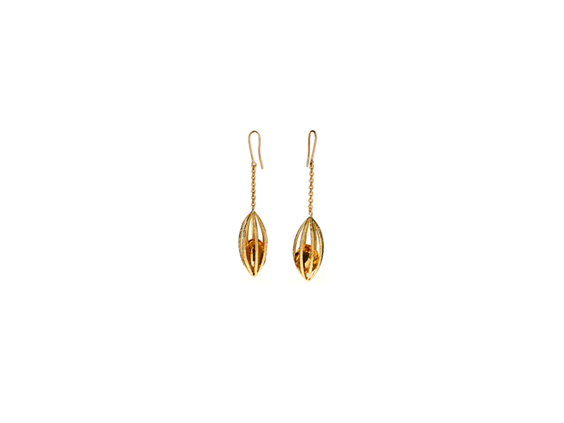 Aude Léchère Earrings on chain mounted on yellow gold with citrine