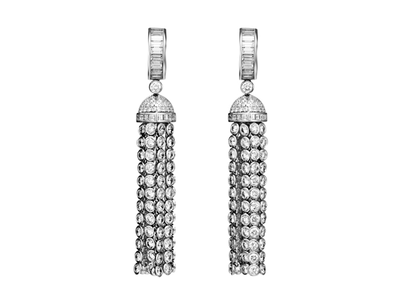 Boucheron Pompom earrings white gold round baguette and square cut diamonds 