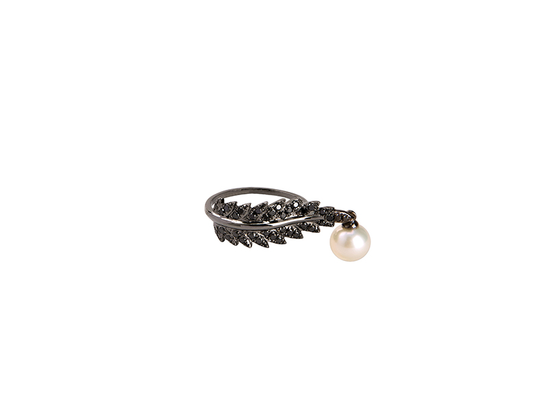 Elise Dray Ring black gold diamonds pearls feather 1315 €