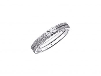 Best selection of wedding bands with diamonds !