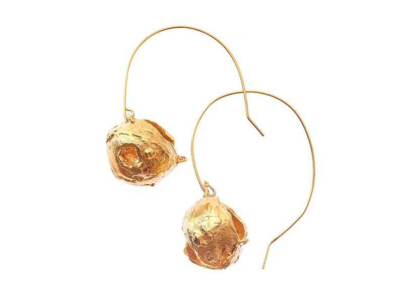 Alighieri From The Dance of the Storm collection Starless Sky Hoop earrings mounted on 24 carat gold-plated bronze