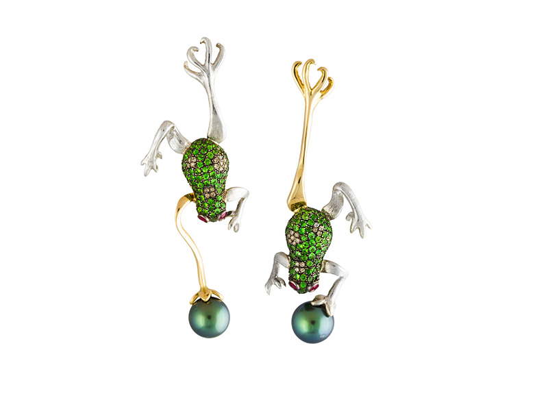 Gaelle Khouri From The Garden of Earthly Delights collection Frogs earrings in 18ct yellow gold set with brown diamonds and Tahiti pearls