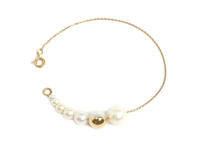 Melanie Georgacopoulos M/G Tasaki collaboration - Shell bracelet mounted on 18k yellow gold with freshwater pearls