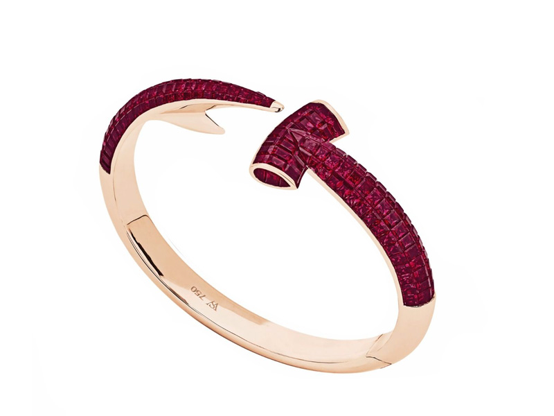 Stephen Webster Hammerhead hand crafted in 18 karat rose gold and set with square cut rubies