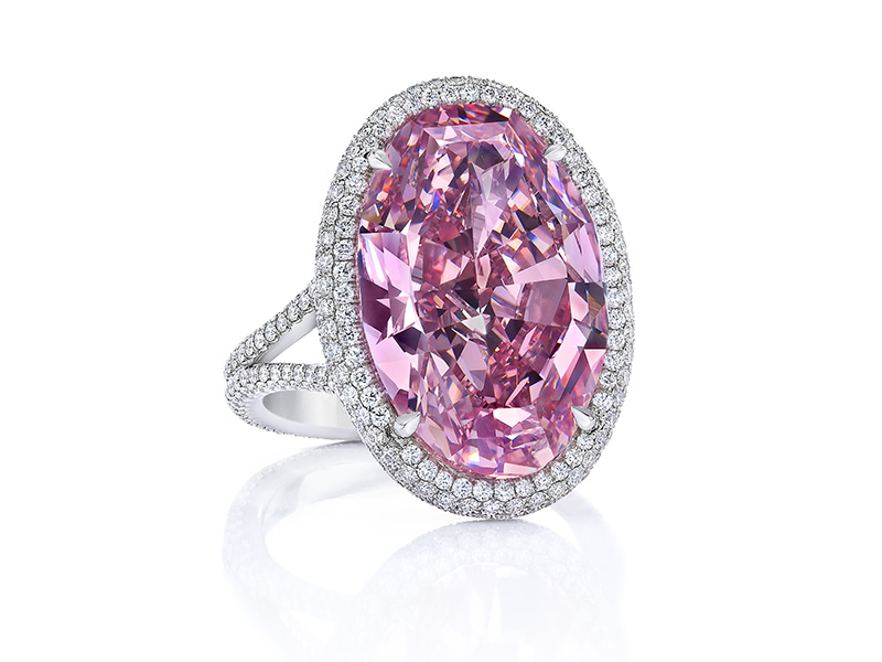 Fancy Vivid Pink Diamond Ring