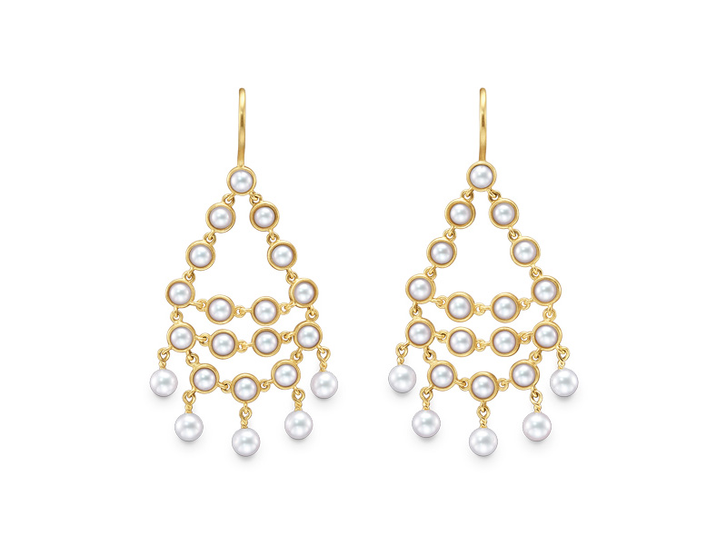 Tasaki by MHT Dancing Pearls Earrings mounted on yellow gold with akoya pearls