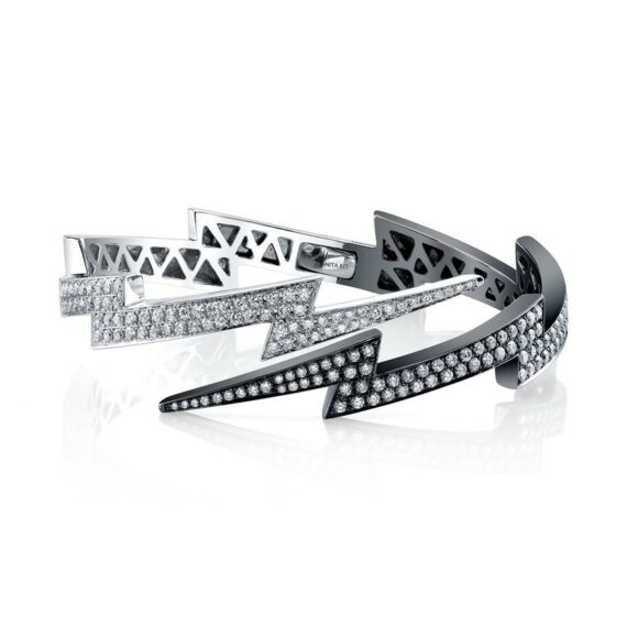 Anita Ko Diamond lightning bolt cuff mounted on white gold with 3.8cts diamonds