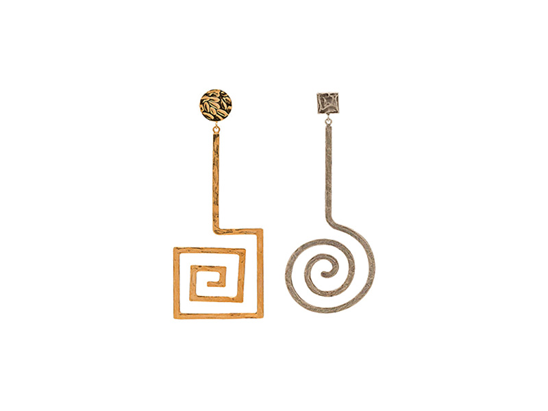 Jacquemus - "Le Carre Spiral Square" earrings