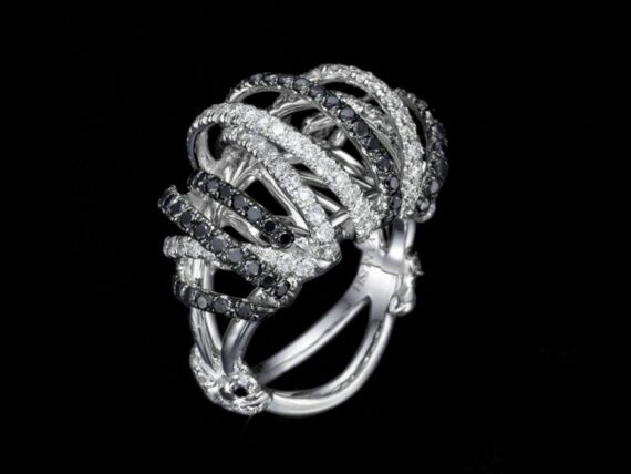 Yanush Ring mounted on white gold with diamonds