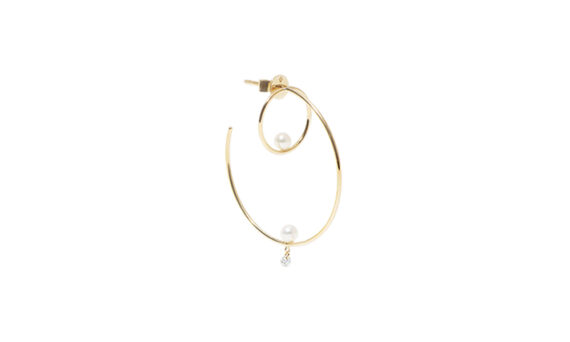 Persée Paris Gaia earrings mounted on 18ct yellow gold with diamonds and one pearl