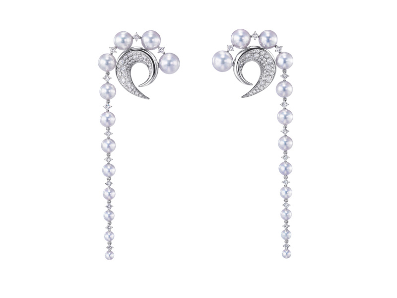 Tasaki x Prabal Gurung - Cove earrings mounted on white gold set with diamonds and Akoya pearls