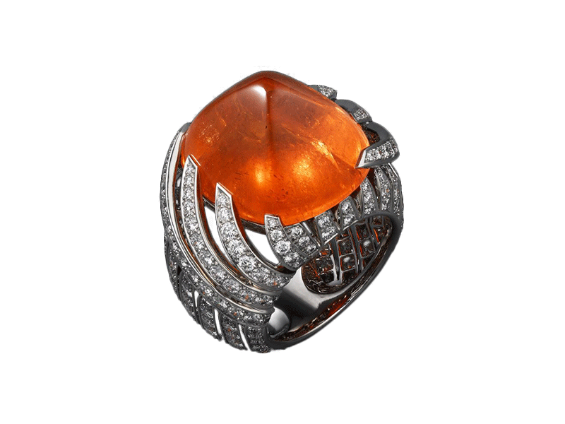 Cartier - L'Odyssée de Cartier ring set with a sugarloaf cut mandarin garnet