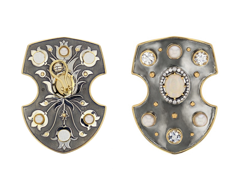 Elie Top - Earring mounted on yellow gold and silver with opal