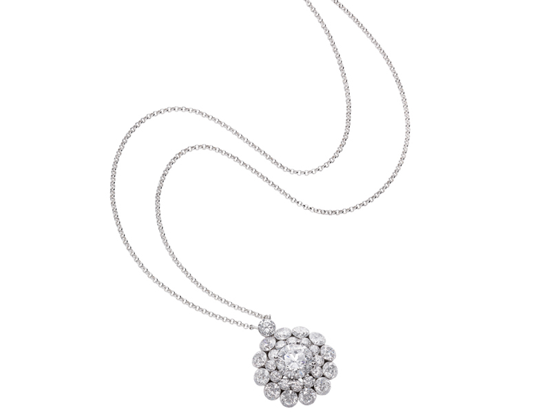 Chopard - Necklace mounted on white gold set with white diamonds 