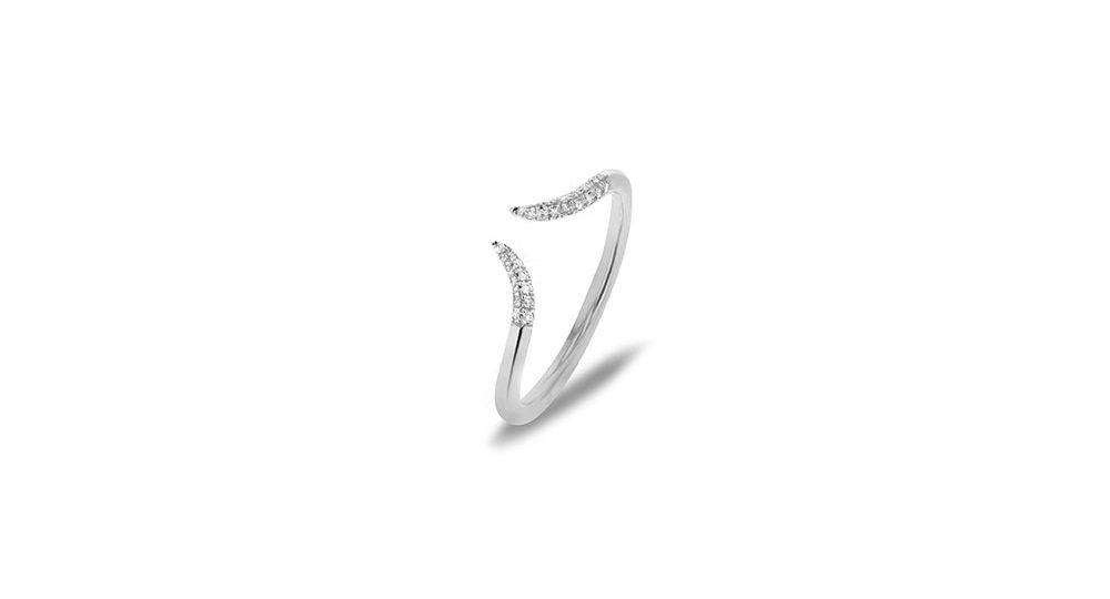 “Corne” diamond ring
